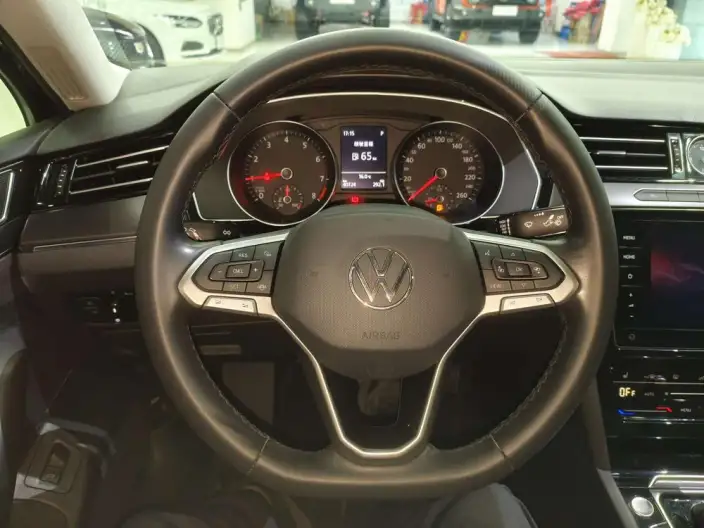 Volkswagen Magotan 2020 Model 330TSI DSG Leading Model – фото 8