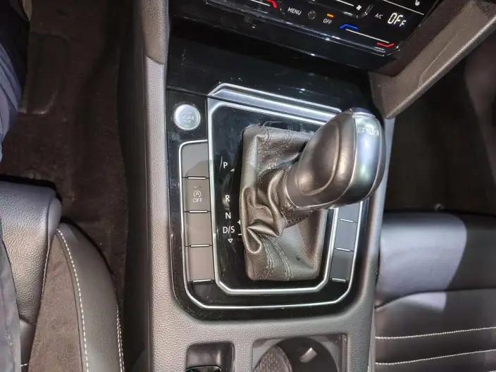 Volkswagen Magotan 2020 Model 330TSI DSG Leading Model – фото 9