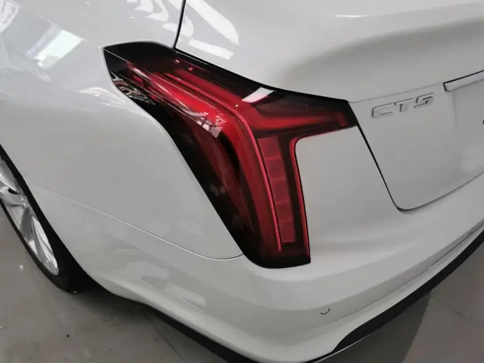 Cadillac CT5 2023 Model 28T Luxury Model Standard Edition – фото 9
