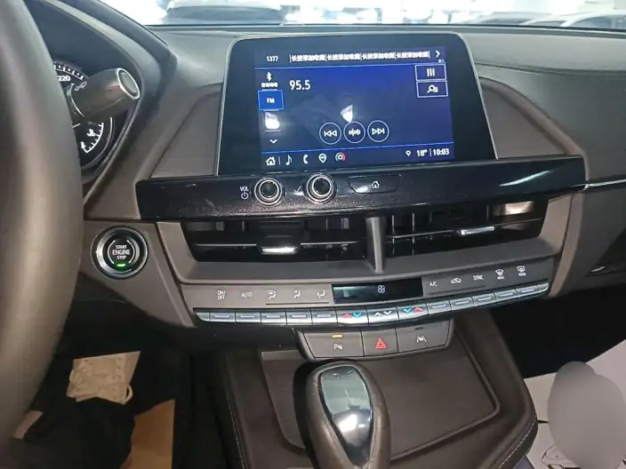 Cadillac CT4 2023 Model 25T Luxury Model – фото 7