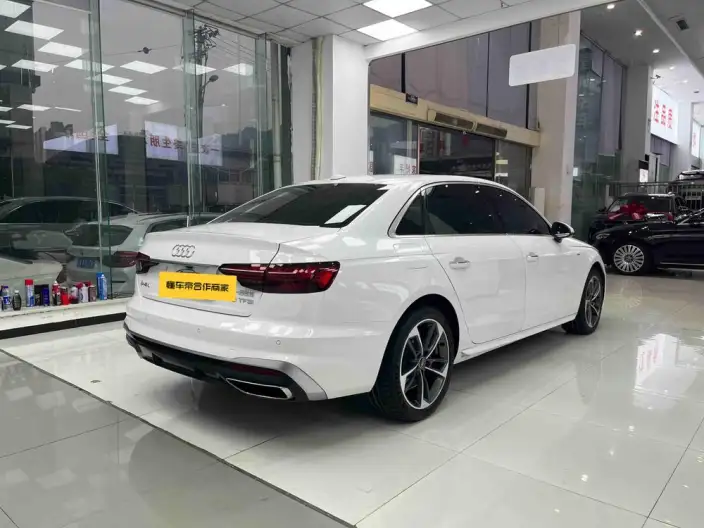 Audi A4 L 2024 Model 40 TFSI Fashion Dynamic Model – фото 6