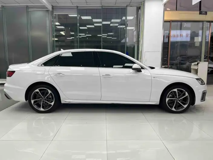 Audi A4 L 2024 Model 40 TFSI Fashion Dynamic Model – фото 7