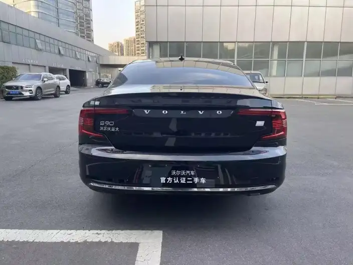 Volvo S90 PHEV 2023 Model T8 4WD Long Battery Life Pro Smart Elegance Deluxe Edition – фото 5