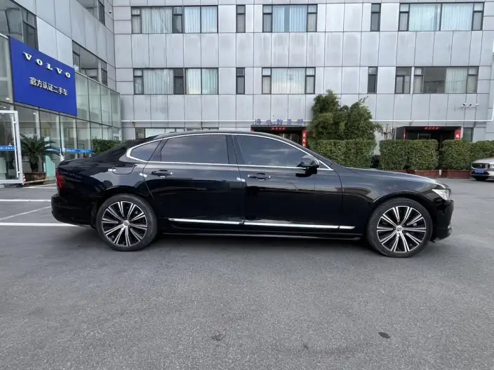 Volvo S90 PHEV 2023 Model T8 4WD Long Battery Life Pro Smart Elegance Deluxe Edition – фото 7