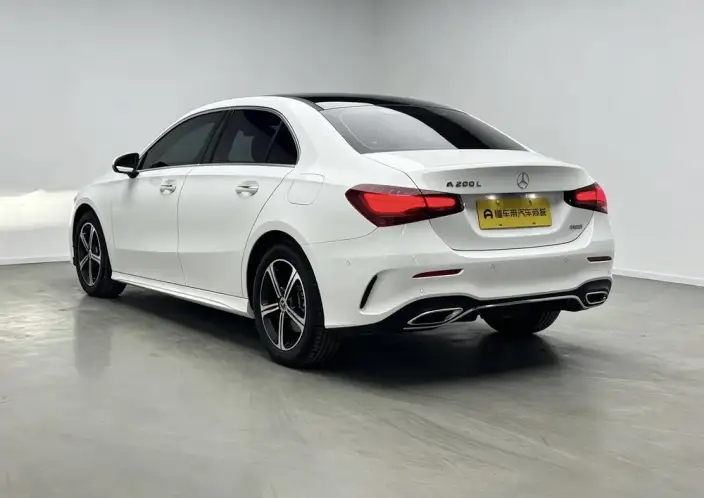 Mercedes-Benz A-class 2024 Model Facelift II A 200 L Fashion Edition – фото 5