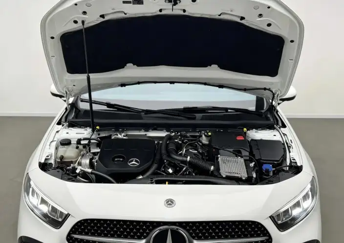 Mercedes-Benz A-class 2024 Model Facelift II A 200 L Fashion Edition – фото 10
