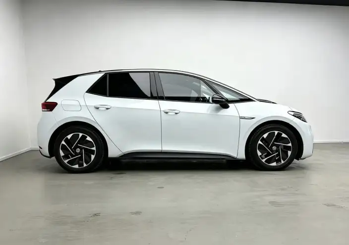 Volkswagen ID.3 2023 Model Pure Smart Edition – фото 8