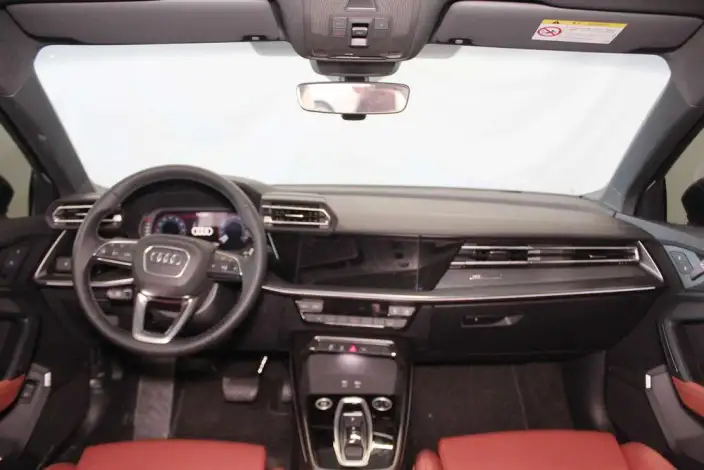Audi A3 2025 Model A3L Limousine 35 TFSI Continental Flying Spur Exclusive Model – фото 9