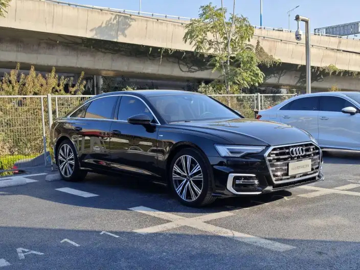 Audi A6L 2023 Model Facelift 40 TFSI Luxury Dynamic Model – фото 3