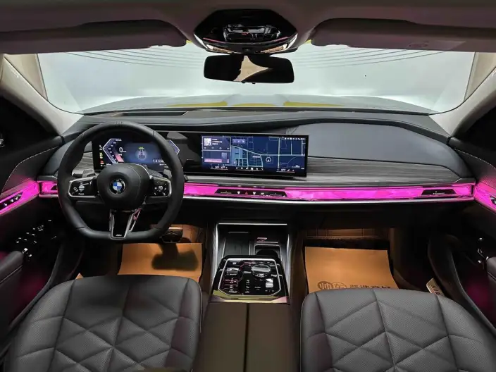 BMW 7 Series 2026 Model Facelift 735Li M Sports Set – фото 9