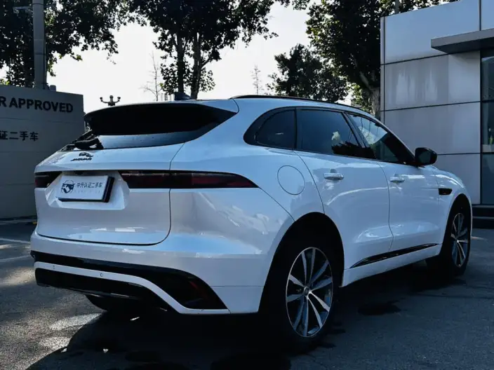 Jaguar F-PACE 2024 Model P250 R-Dynamic SE
