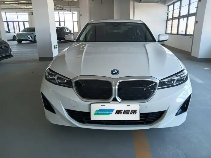BMW i3 2022 Model eDrive35L – фото 2