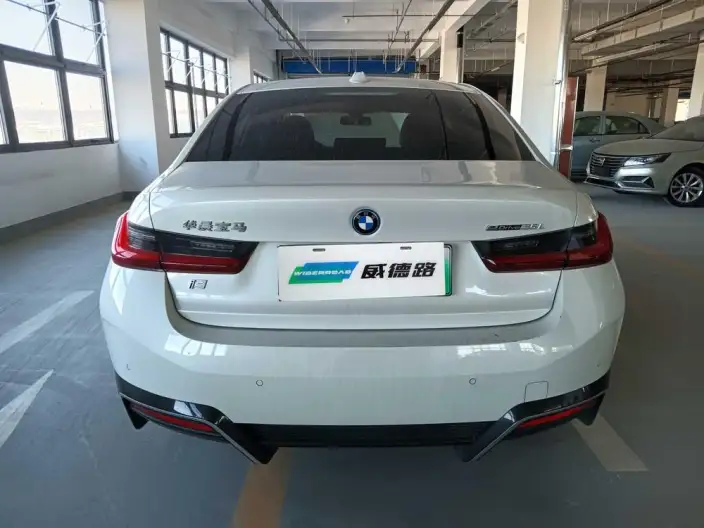 BMW i3 2022 Model eDrive35L – фото 4