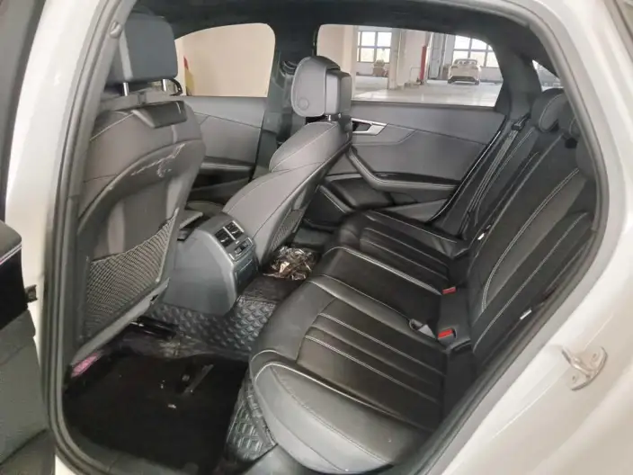 Audi A4 L 2023 Model 40 TFSI Luxury Dynamic Model – фото 10