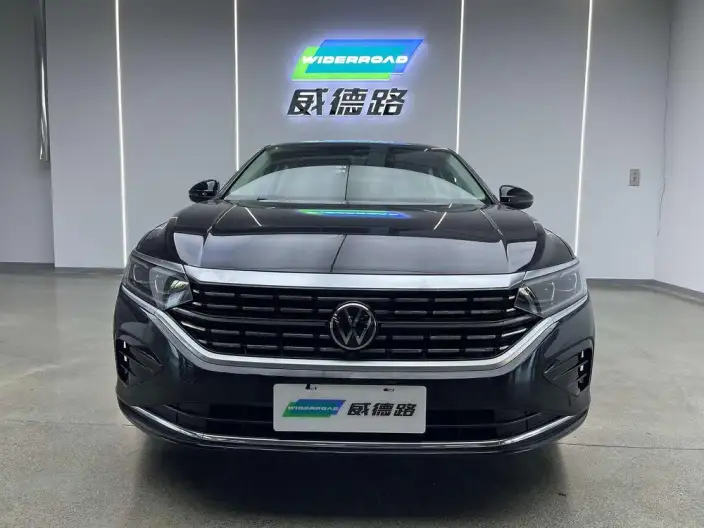 Volkswagen Passat 2022 Model 330TSI Deluxe Edition – фото 2