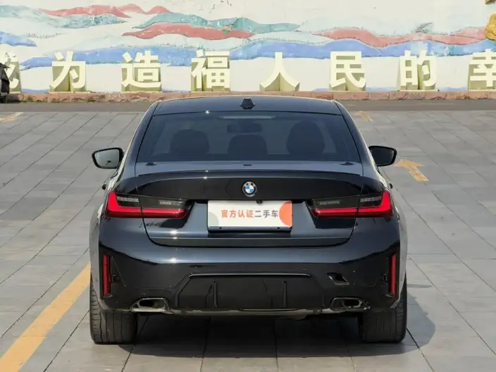 BMW 3 Series 2025 Model 330i M Sports Night Set – фото 6