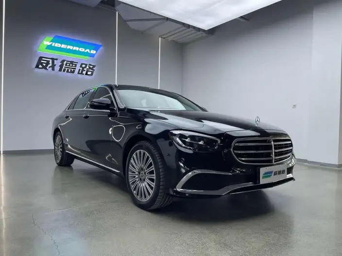 Mercedes-Benz E-Class 2022 Model Facelift E 300 L Fashion Model sedan – фото 3