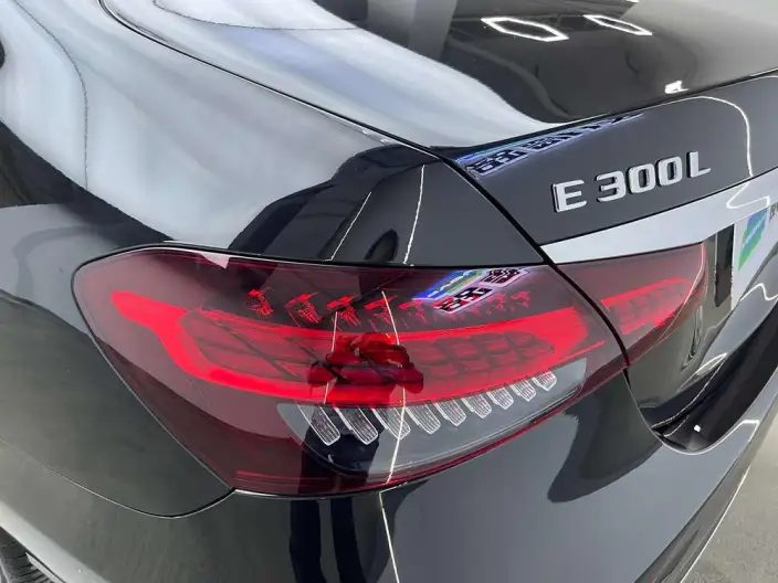 Mercedes-Benz E-Class 2022 Model Facelift E 300 L Fashion Model sedan – фото 10