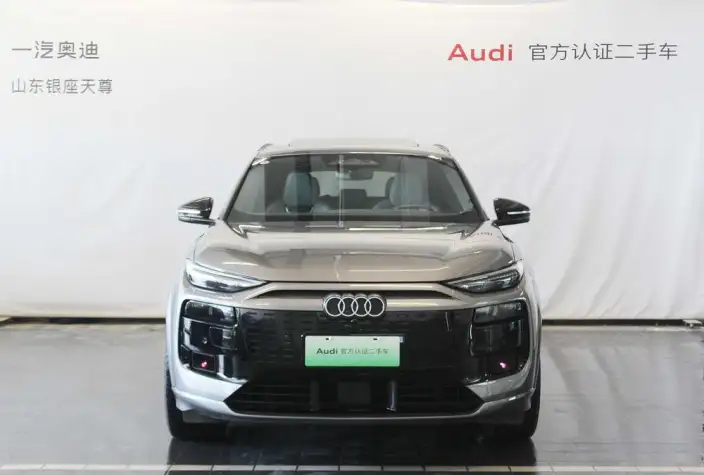 AUDI Q6L e-tron 2026 Model First Edition Pilot Edition – фото 2