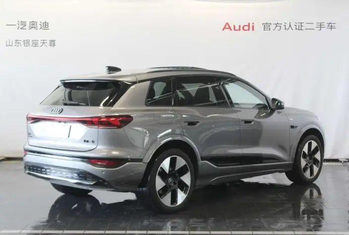 AUDI Q6L e-tron 2026 Model First Edition Pilot Edition – фото 4