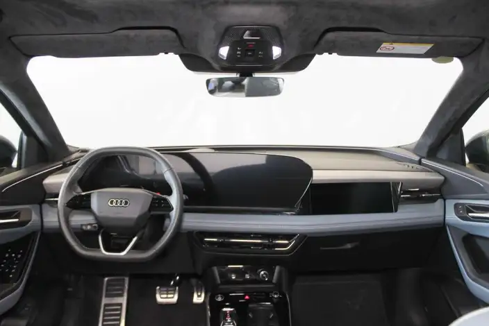 AUDI Q6L e-tron 2026 Model First Edition Pilot Edition – фото 7