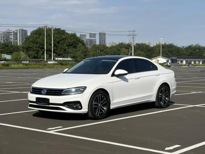Volkswagen Lamando 2021 Model 280TSI DSG Comfort Edition – фото 1