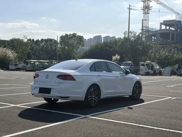 Volkswagen Lamando 2021 Model 280TSI DSG Comfort Edition – фото 7
