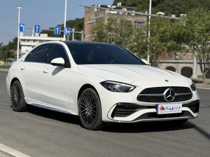 Mercedes-Benz C-Class 2022 Model Facelift C 260 L Sports Edition – фото 3