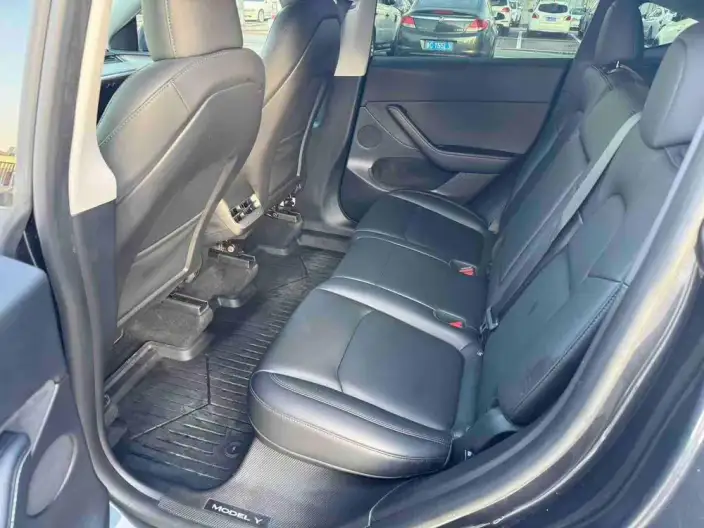 Model Y 2024 Model Rear-wheel drive version – фото 9
