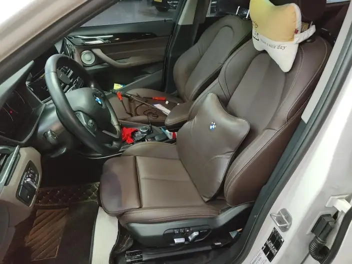 BMW X1 2022 Model sDrive20Li Fashion Model – фото 10