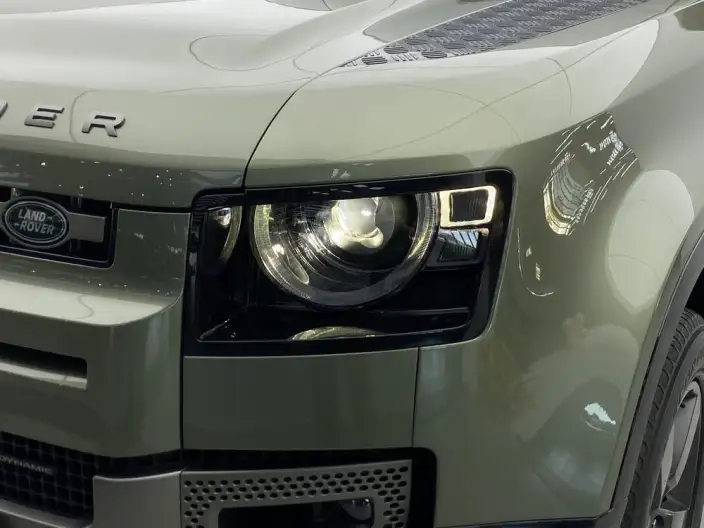 Land Rover Defender 2023 Model Facelift 110 P400 X-Dynamic HSE – фото 6