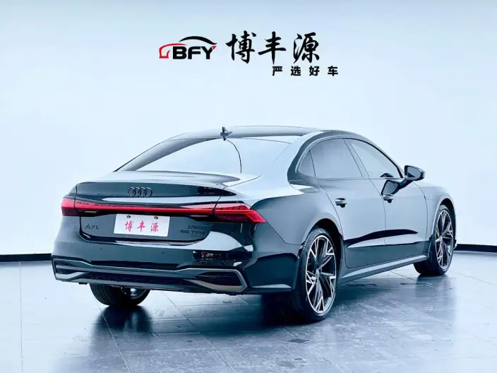 Audi A7 L 2025 Model 45 TFSI quattro Black Samurai Edition – фото 4