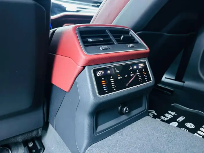 Audi A7 L 2025 Model 45 TFSI quattro Black Samurai Edition – фото 5