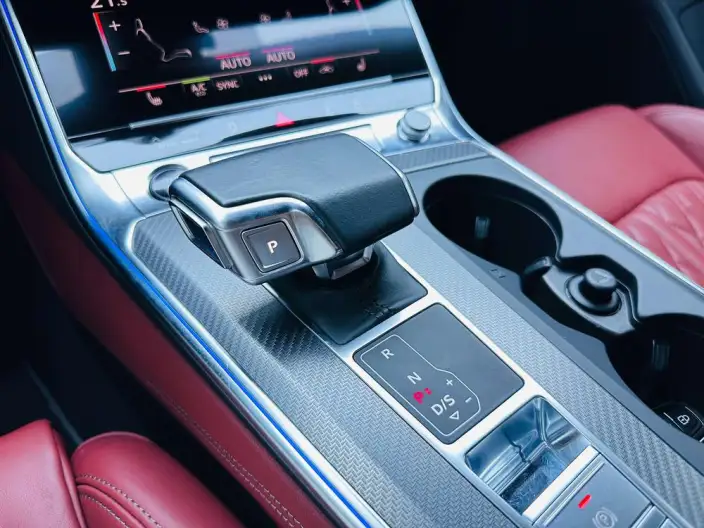 Audi A7 L 2025 Model 45 TFSI quattro Black Samurai Edition – фото 10