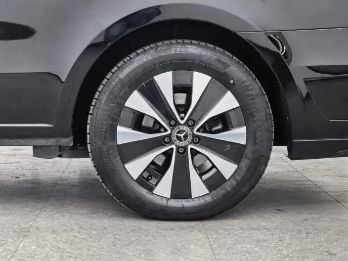 Viano 2023 Model 2.0T Elite Edition 7 seat – фото 9