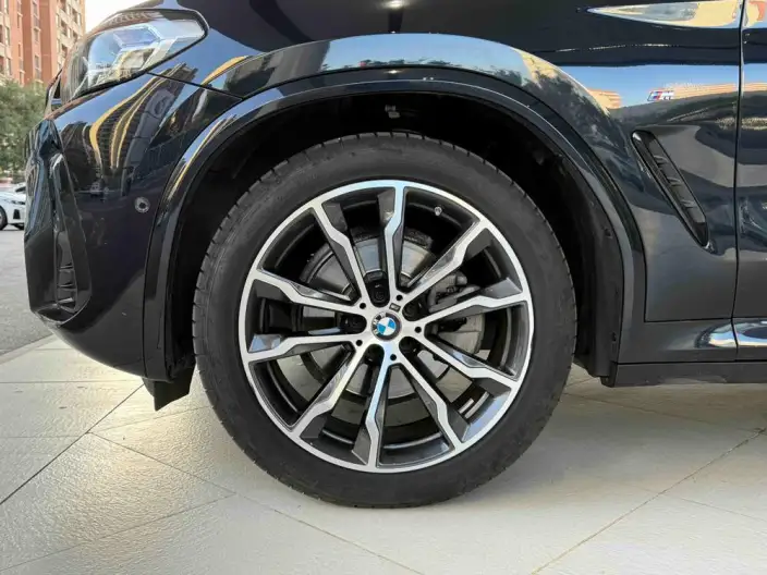 BMW X3 2023 Model xDrive30i Exclusive Model M Night Set – фото 10