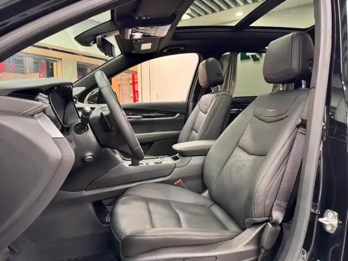 Cadillac XT6 2022 Model 2.0T VI seat 4WD Luxury Model Standard Edition – фото 8