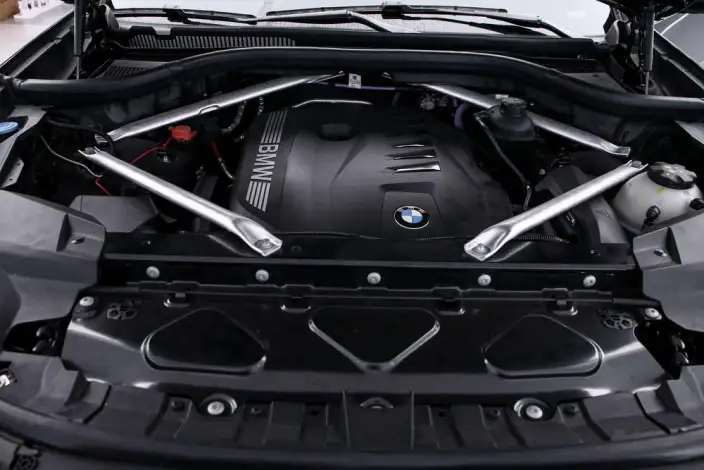 BMW X7 2023 Model xDrive40i Exclusive Model M Sports Set – фото 5