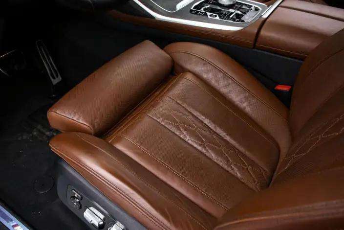 BMW X7 2023 Model xDrive40i Exclusive Model M Sports Set – фото 10