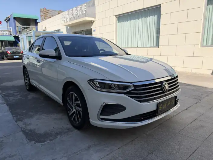Volkswagen Lavida 2023 Model 1.5L Automatic Manyi Edition – фото 3