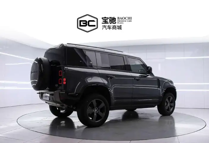 Land Rover Defender 2024 Model 110 3.0T P400 X-Dynamic HSE