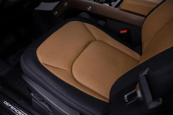 Land Rover Defender 2024 Model 110 3.0T P400 X-Dynamic HSE – фото 10