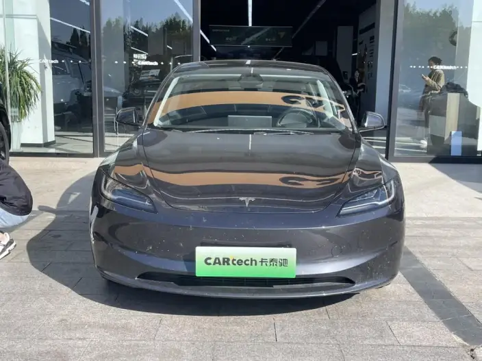 Model 3 2023 Model Rear-wheel drive version – фото 2
