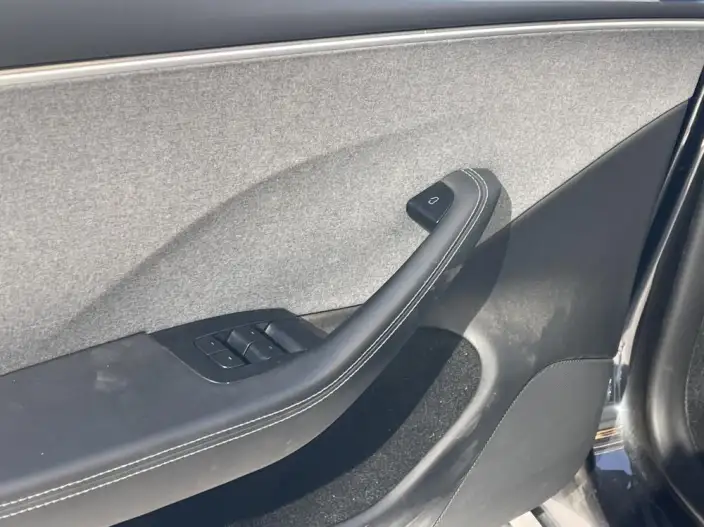 Model 3 2023 Model Rear-wheel drive version – фото 10