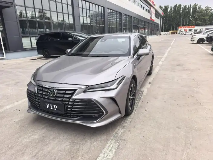 Toyota Avalon 2023 Model 2.0L CVT Deluxe Edition – фото 1