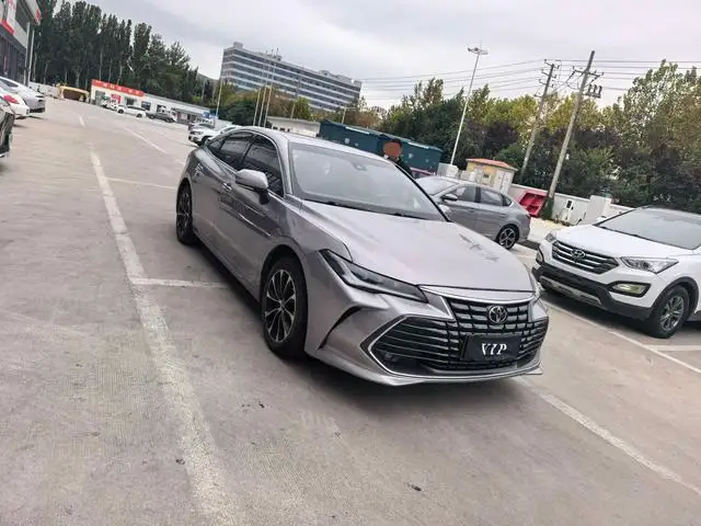 Toyota Avalon 2023 Model 2.0L CVT Deluxe Edition – фото 2