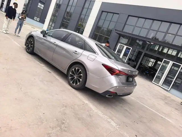 Toyota Avalon 2023 Model 2.0L CVT Deluxe Edition – фото 3