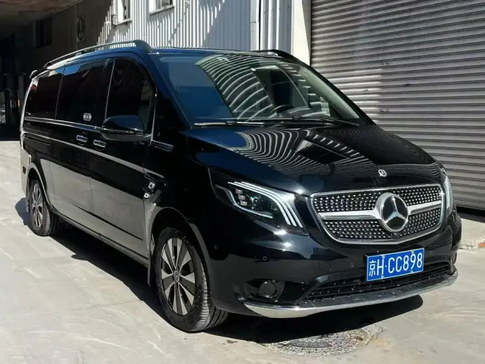 Viano 2023 Model 2.0T Business Edition 7 seat – фото 3