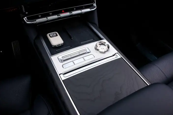 ZEEKR 9X 2026 Model Ultra Edition 70kWh VI seat – фото 9