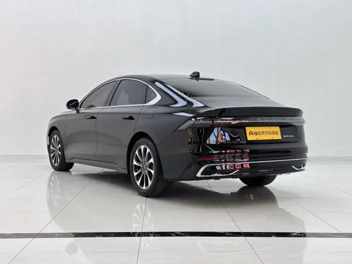 Lincoln Z 2025 Model 2.0T Zun Shang – фото 5